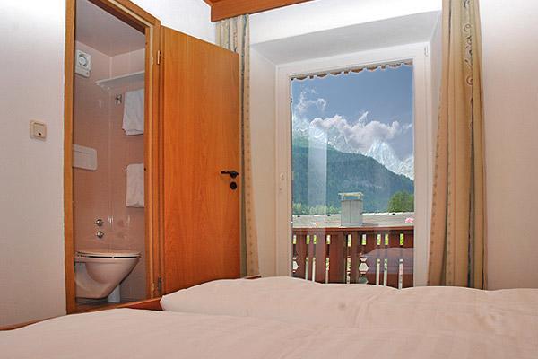 Garni La Rondine Hotel Selva di Cadore Exterior photo